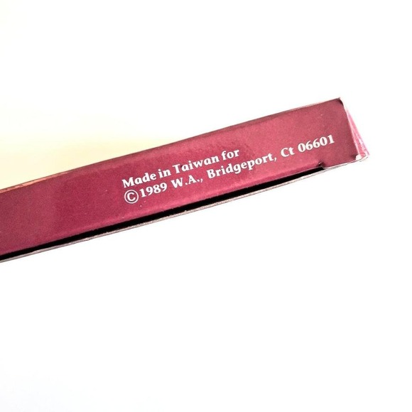 Vintage 80s floral address book New in box - Picture 6 of 6